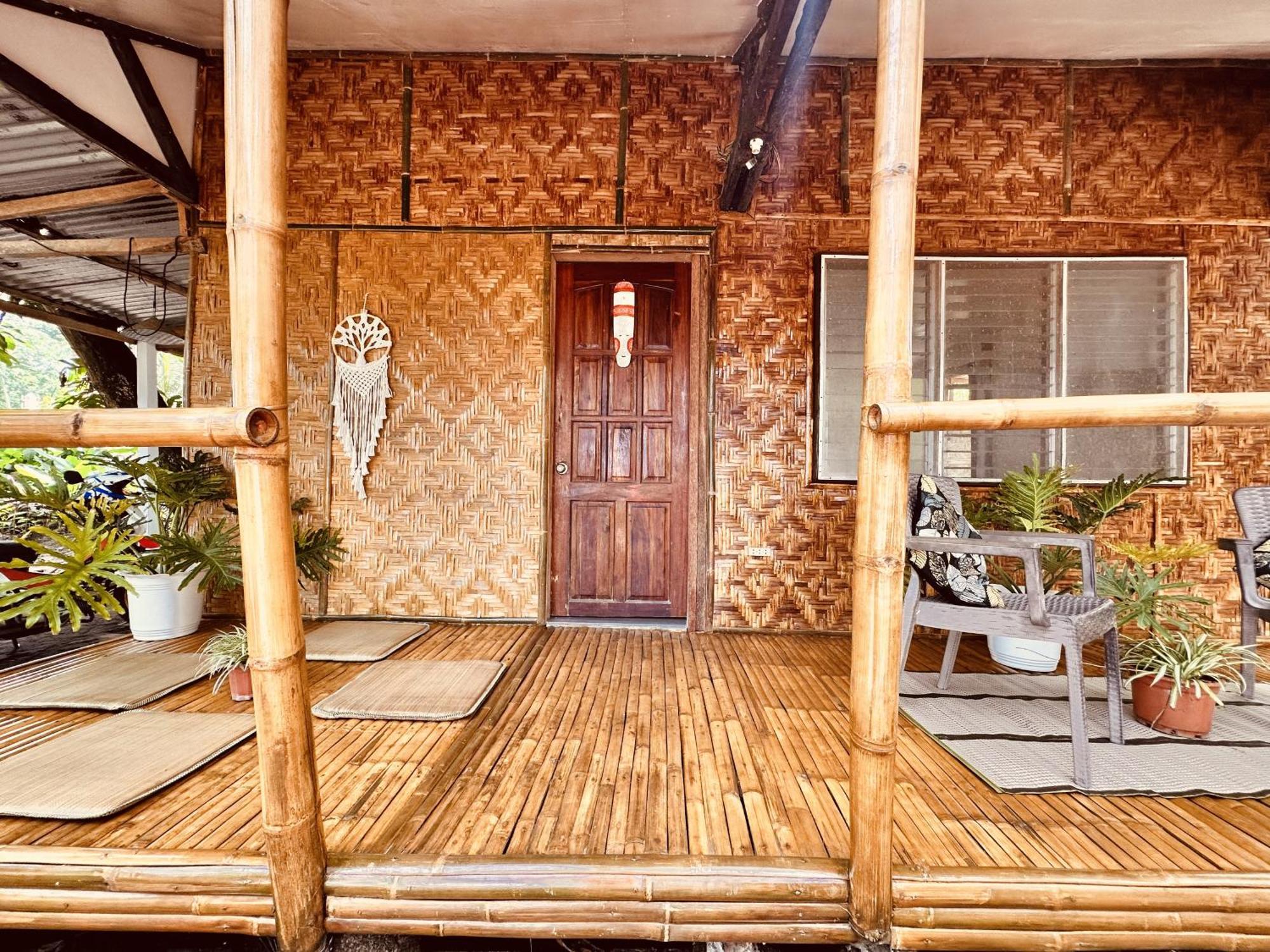 Playa Del Fuego Camiguin Beach Hostel & Resort Mambajao Exteriér fotografie